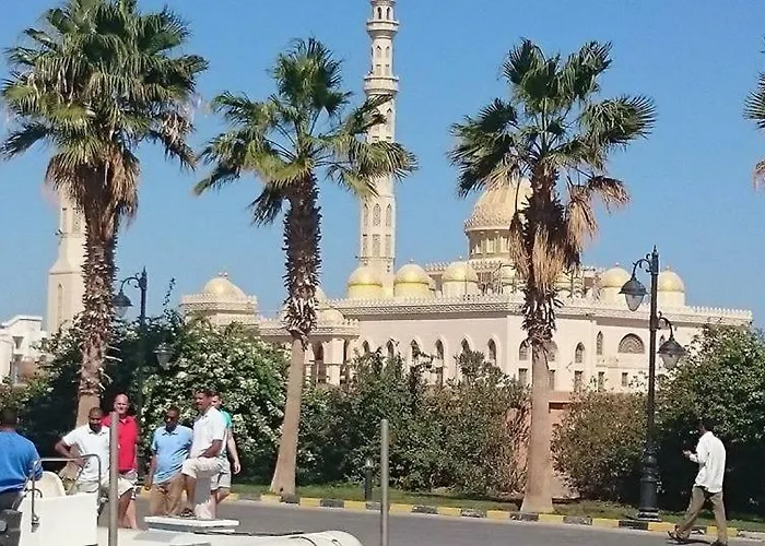 Eva * Hurghada